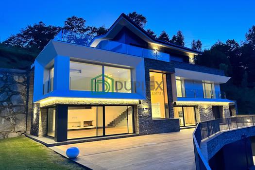Exclusivo chalet en venta en la Massana