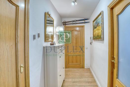 Piso de 4 habitaciones en venta en Encamp
