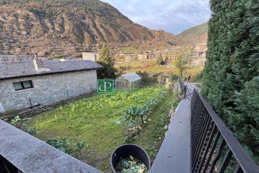 Chalet de excepción en Encamp con apartamento anexo