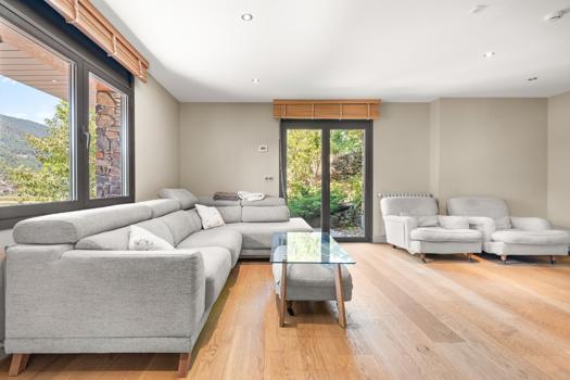 Exclusivo chalet en venta en Anyós 