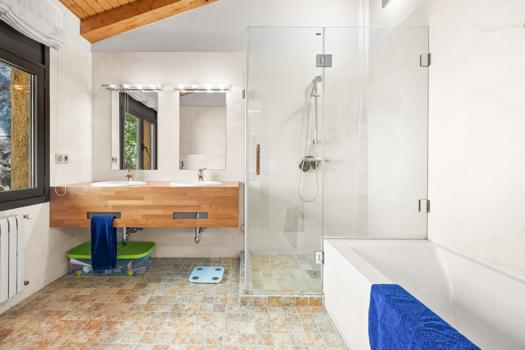 Exclusivo chalet en venta en Anyós 