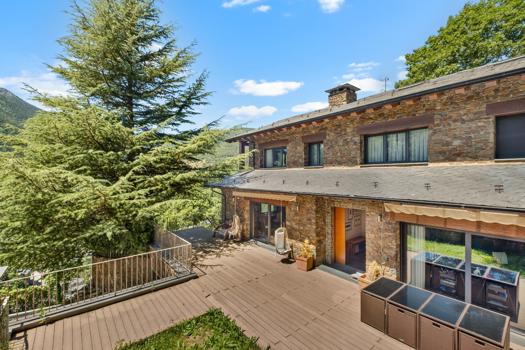 Exclusivo chalet en venta en Anyós 