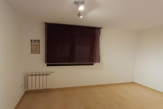 Piso en venta en Encamp de 74 m² con plaza de aparcamiento