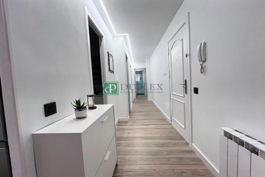 Piso de tres habitaciones en Encamp en venta