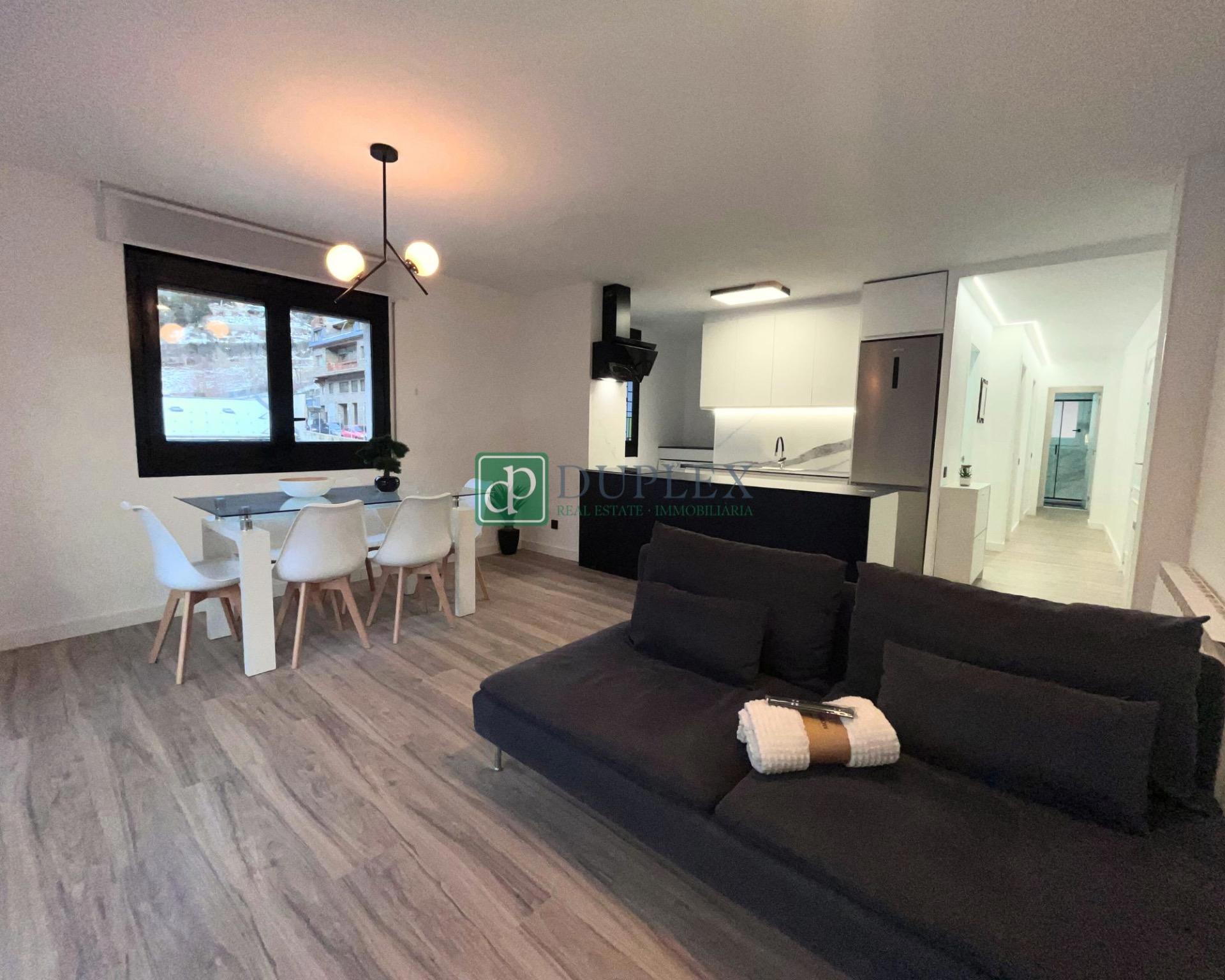 Piso de tres habitaciones en Encamp en venta