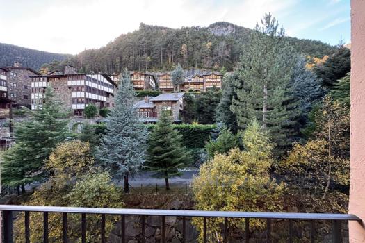 Apartamento de 100 m² en venta en Arinsal