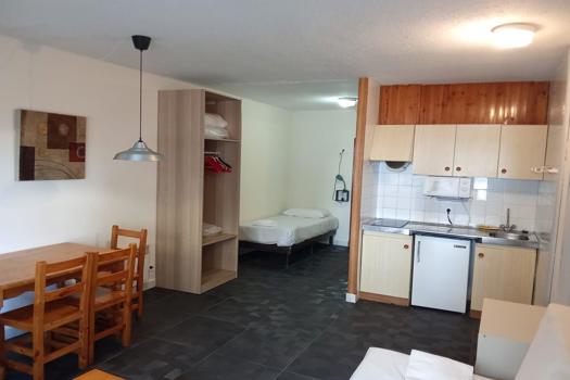 Se vende estudio en Pas de la Casa, ubicado a pie de pistas.