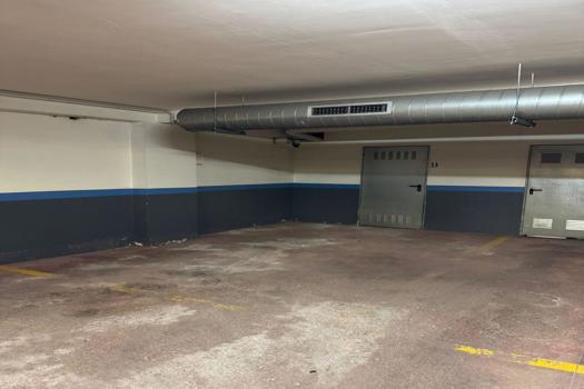 Se vende apartamento de 85 m² con tres habitaciones en Arinsal.