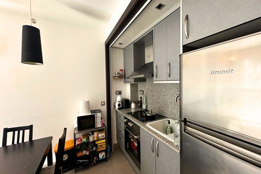 Se vende apartamento de una habitación en el centro de Sant Julià de Lòria, 