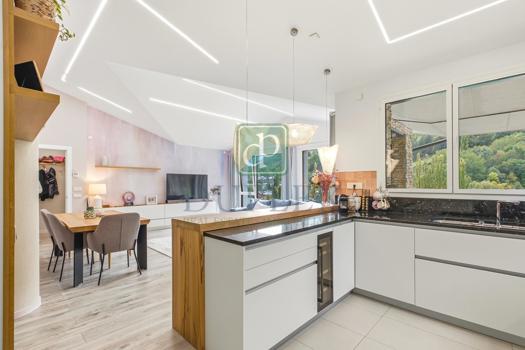 Penthouse de trois chambres à vendre à La Massana