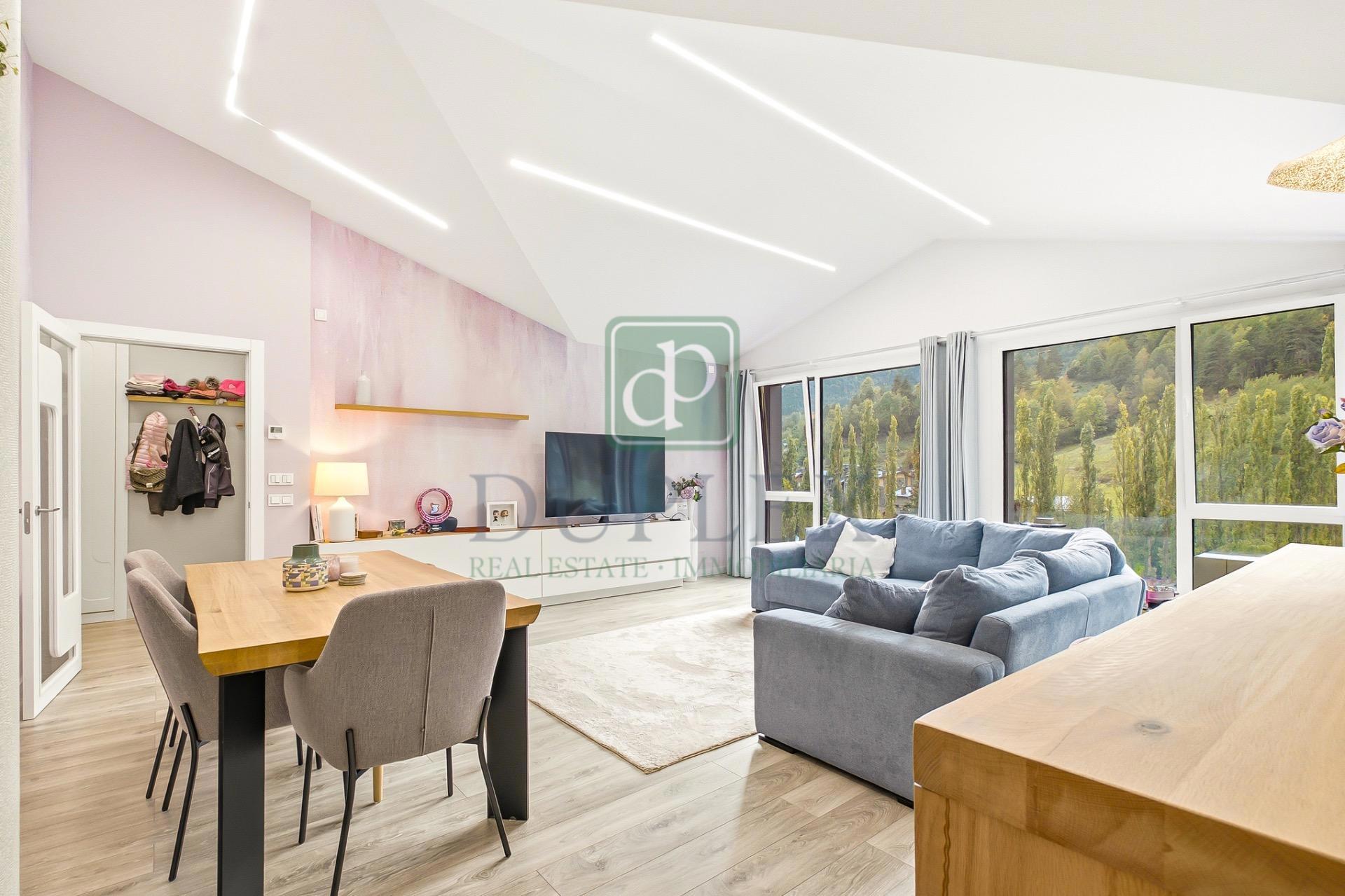 Penthouse de trois chambres à vendre à La Massana