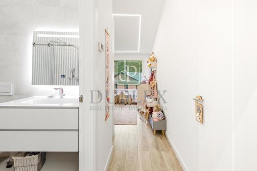 Penthouse de trois chambres à vendre à La Massana